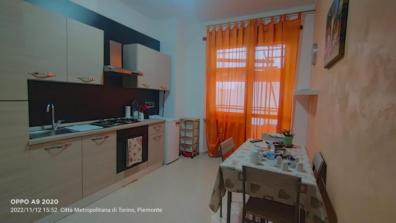 Appartamento posizione comoda Collegno Esterno foto