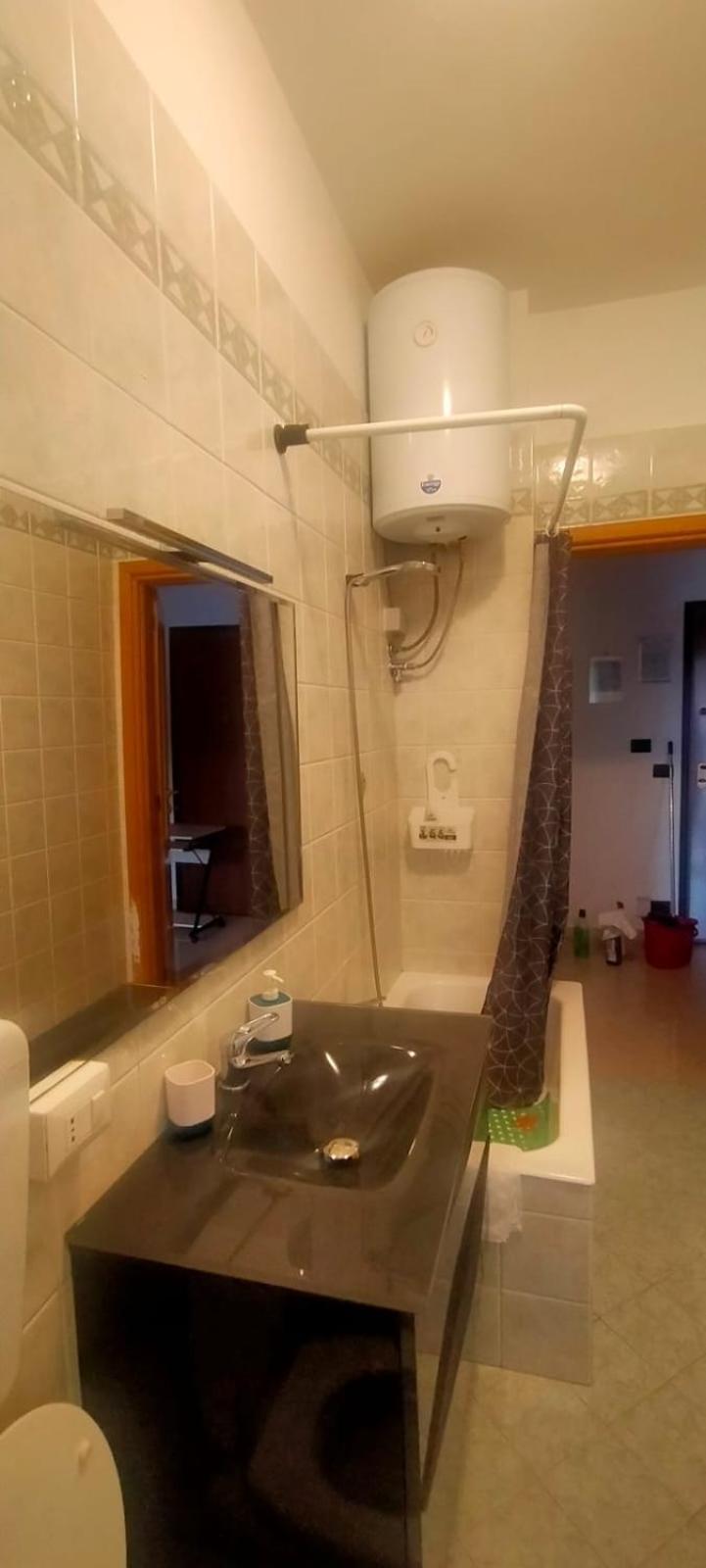 Appartamento posizione comoda Collegno Esterno foto